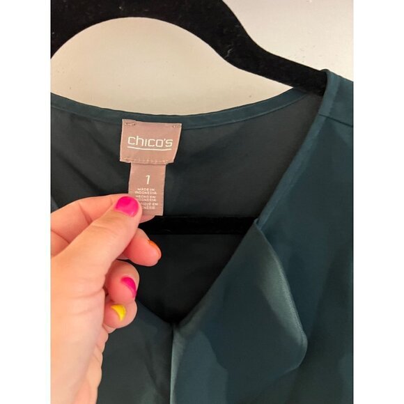 Chico's forest green silky blouse size 1/Medium - Picture 2 of 3